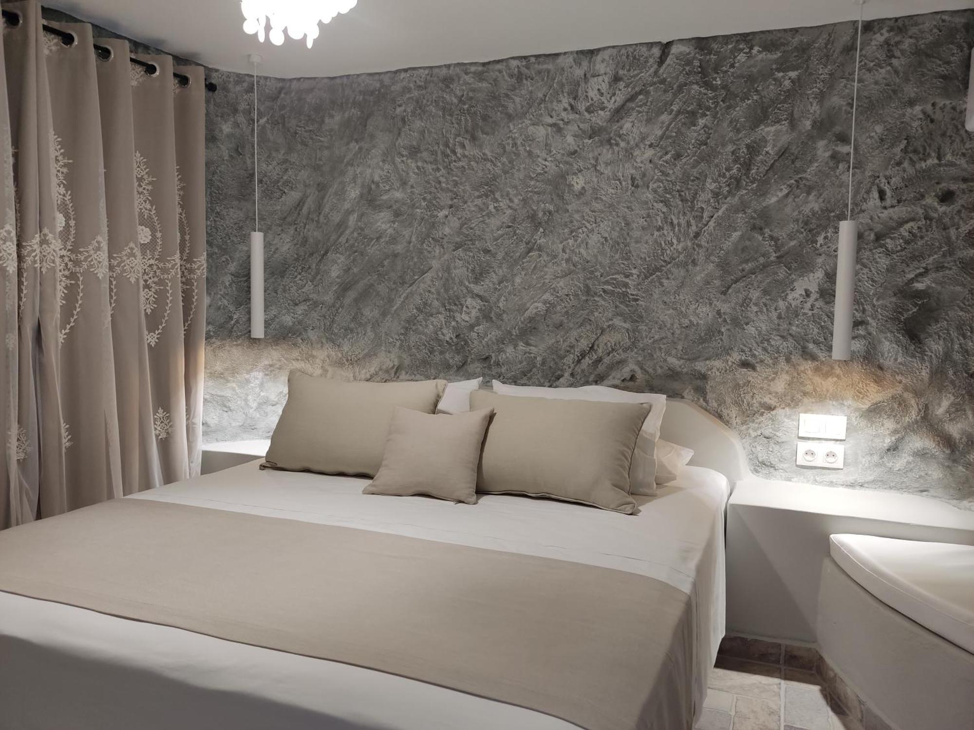 Aparthotel Aegean Castle Andros - Adults Only Agia Eleousa Exterior foto