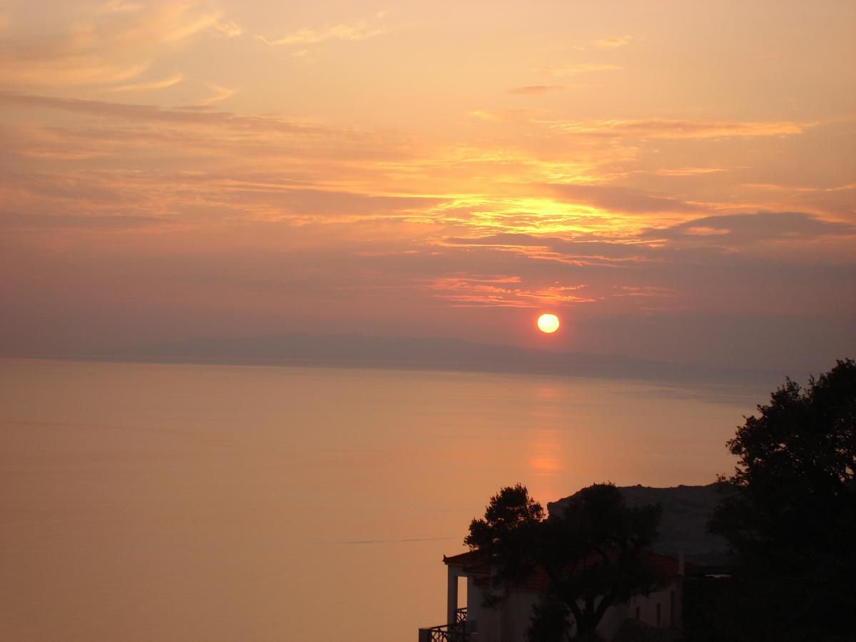 Aparthotel Aegean Castle Andros - Adults Only Agia Eleousa Exterior foto